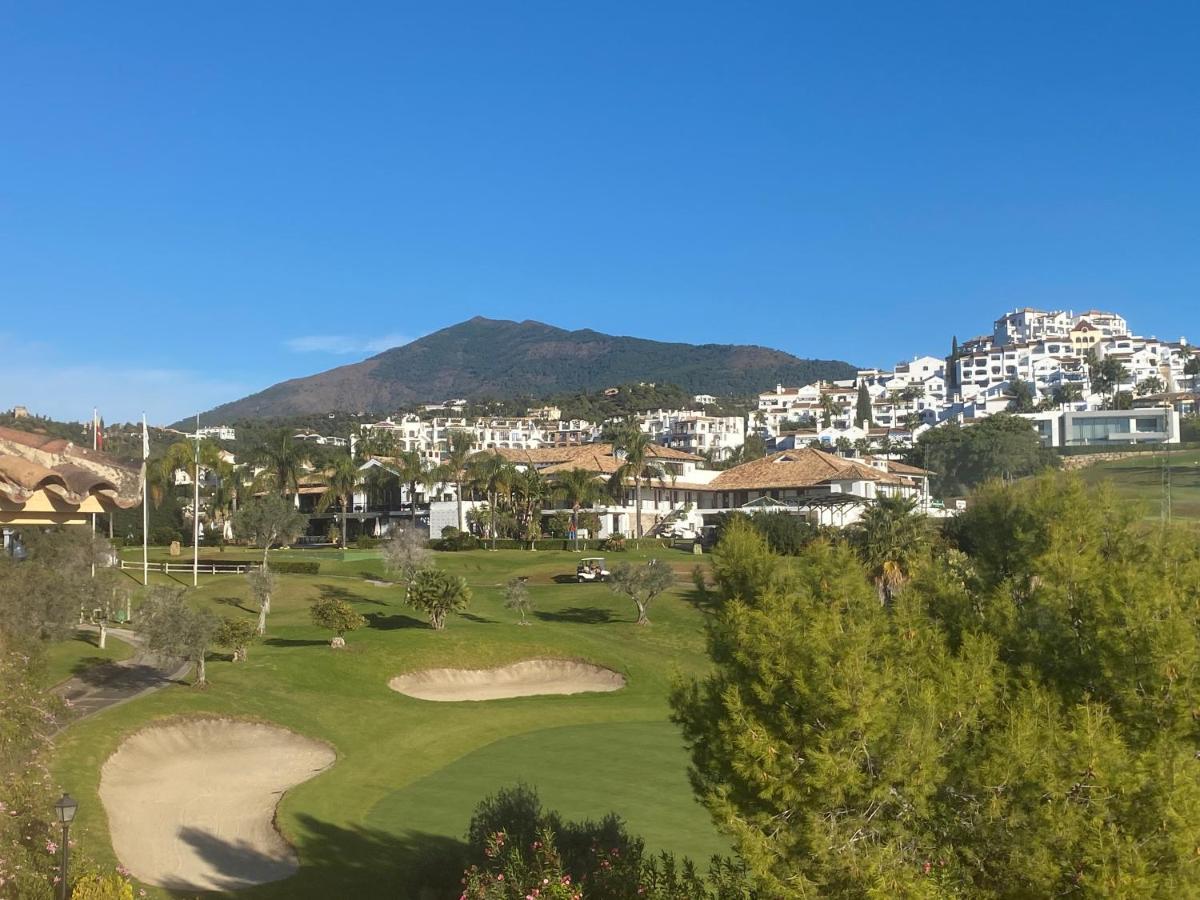 Huge Rooftop Solarium With See View - 3 Rooms Benahavís Esterno foto